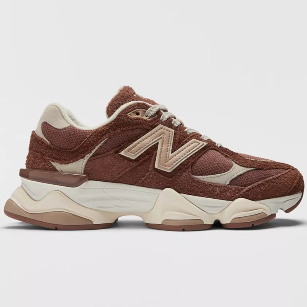 New Balance 9060 Sneaker Rich Oak Timberwolf Size W 8.5